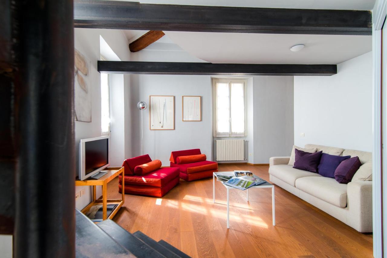 Antica Via Volta - The House Of Travelers Apartment Como Exterior photo