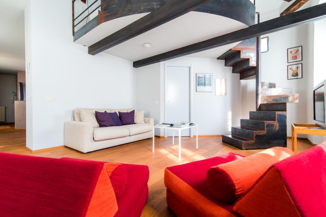 Antica Via Volta - The House Of Travelers Apartment Como Exterior photo
